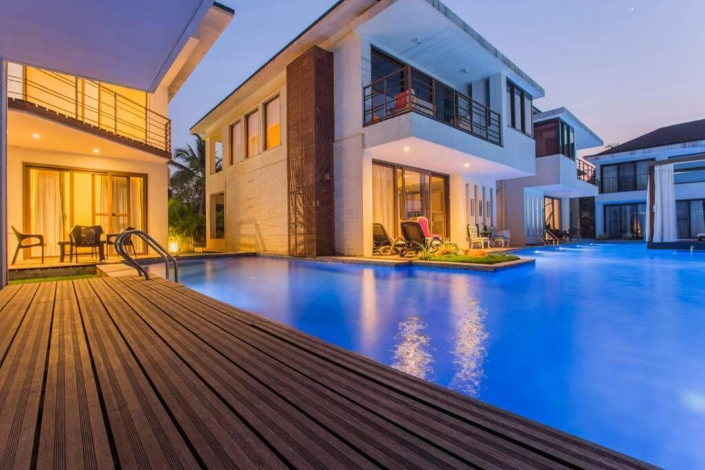 Ochre Villa- Luxury Property In Assagaon / Vagator Exteriör bild